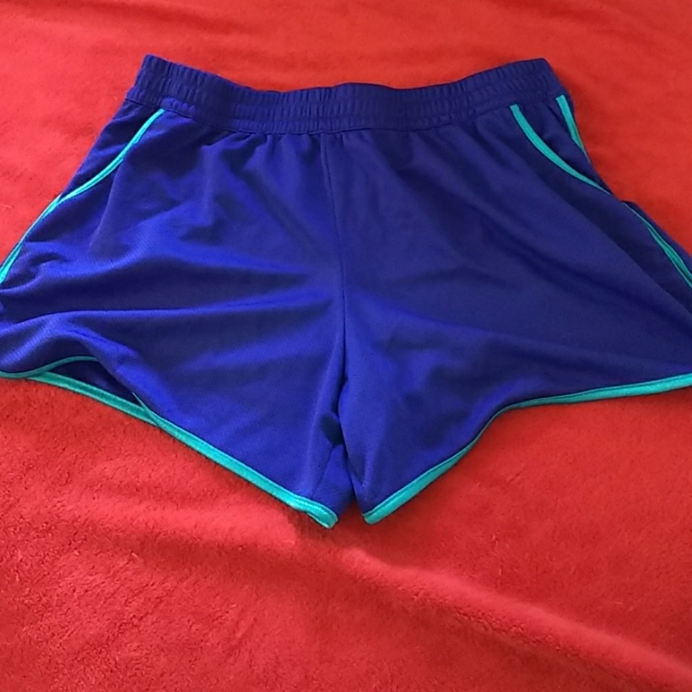 💪Purple and blue athletic shorts
